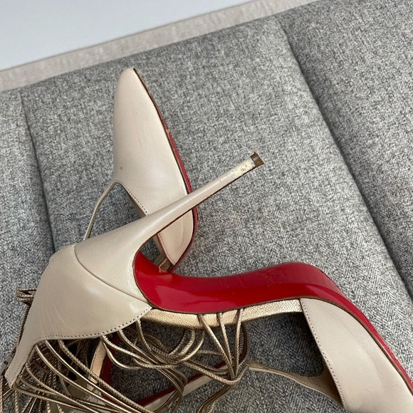 Christian Louboutin Confusa 100, Nude, EU38.5 (fits a US8) - Picture 8 of 9